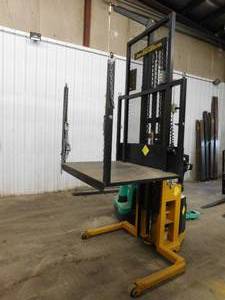 lot 21 image: Big Joe PDI - 20 Order Picker