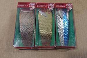lot 157 image: 3 Eppingers Dardevle 4 Lures