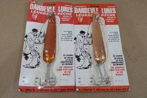lot 160 image: 2 Eppingers Dardevle 4.5 Lures