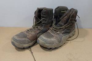lot 172 image: Irish Setter Varptrek Mens Scentban Hunting Boots - Size 11.5