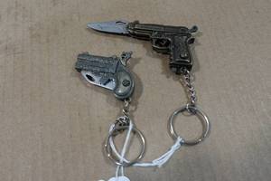 lot 46A image: 2 Keychain Hand Gun Folding Knives