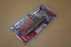 lot 19 image: Pattern Master Code Black Duck 12 Gauge Choke Tube Beretta