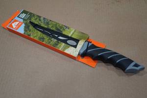 lot 29 image: Ozark Trail 6 Fillet Knife