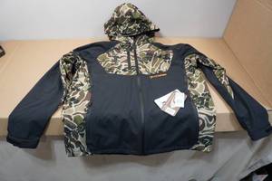 lot 75 image: Blackfish Zenith Mens Jacket - Large