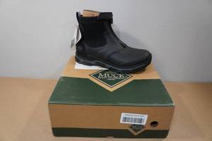 lot 92 image: Muck Boots Mens Apex Mid Zip Boots - Size 11