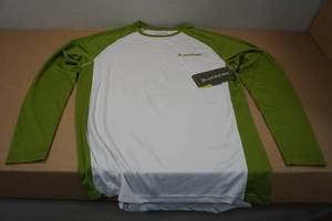 lot 99 image: Blackfish Guide Mens UPF Long Sleeve - Medium