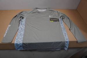 lot 100 image: Blackfish Guide Mens UPF Long Sleeve - XL