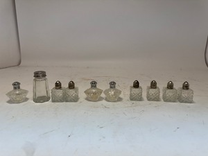 lot 9 image: Lot of Salt & Pepper Shakers