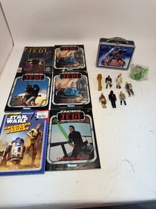 lot 15 image: Lot of Star Wars