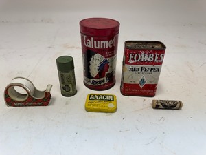 lot 32 image: Vintage containers