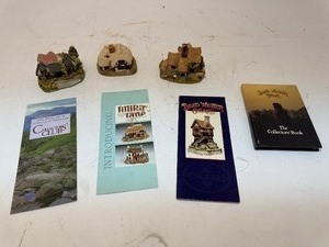 lot 36 image: Cottages