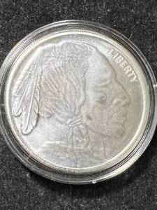 lot 37 image: 1 TROY OZ .999 FINE SILVER BUFFALO INDIAN ROUND IN AIRTITE