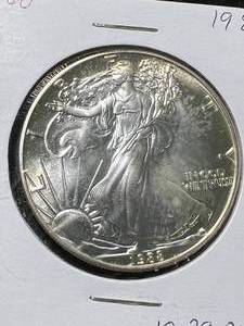 lot 47 image: 1988 AMERICAN SILVER EAGLE 1 TROY OZ .999 FINE SILVER