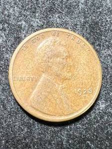 lot 64 image: 1923-S US WHEAT CENT XF