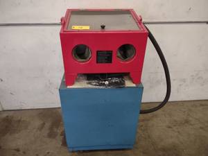 lot 12 image: Sandblaster Cabinet, Cart Base with...