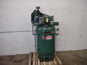 lot 11 image: Champion Air Compressor, 5 hp, 208-...