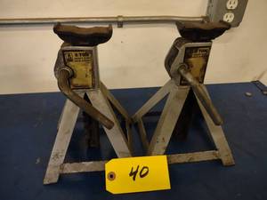 lot 40 image: (2) 2 Ton Jack Stands...