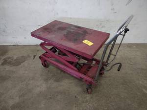 lot 32 image: Hydraulic Lift Cart, 20x36 Platfo...