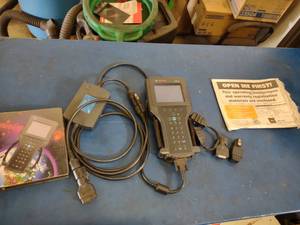 lot 23 image: Bosch Tech 2 Dealer Scanner...