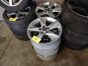 lot 67 image: (6) Saab Rims...