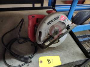lot 81 image: Skilsaw...