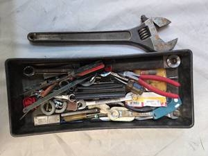 Lot of Used hand tools (see pictures)