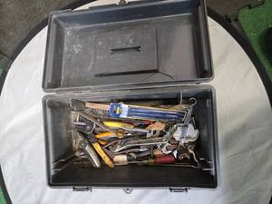 Lot of Used hand tools plus tool box (see pictures)