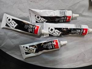 lot 14 image: Lot of 4 OSI Pro Series GS-125 Gutter Sealer (NEW)
