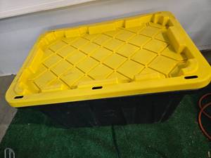 lot 28 image: Storage ContainerTote ( Used, Like New). Dimension 28L x19.5W x 15H