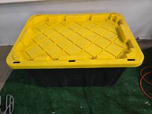 lot 31 image: Storage ContainerTote ( Used, Like New). Dimension 28L x19.5W x 15H