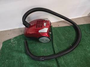 lot 38 image: Fuller Brush Carpetvacuum Cleaner (USED)