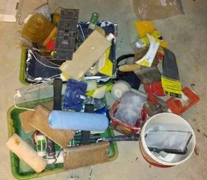 lot 516 image: Painting Supplies.