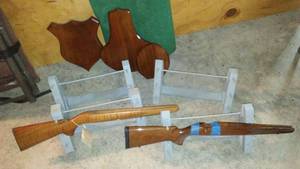 lot 527 image: Wood Plaques, Gun Racks (4), Stocks (2)
