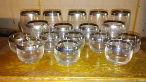 lot 542 image: Vintage Roly Poly Silver Rimmed Glasses (17).