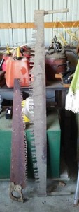 lot 628 image: Vintage Crosscut Saws.