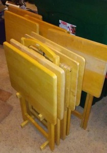 lot 905 image: Wood TV Trays (8)