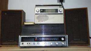 lot 970 image: Vintage Shop Stereo, transistor, Speakers.