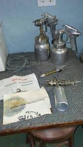 lot 976 image: Craftsman, Well-made Paint Sprayers.