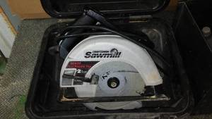 lot 917 image: Craftsman Sawmill 714 in. Circular Saw, Roto Zip Drywall Cutter, And Toolbox