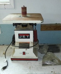 lot 955 image: JET Benchtop Oscillating Spindle sander