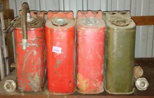 lot 710 image: Jerry Cans (4)