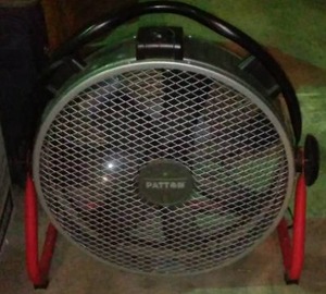 lot 691 image: Patton 21 In. Industrial Fan.