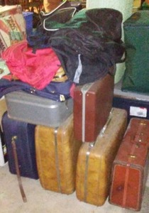 lot 698 image: Hard Sided Suitcases, Briefcase, Duffels.