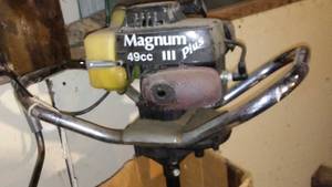 lot 663 image: Gas And Hand Ice Auger