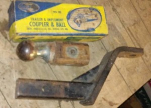 lot 670 image: Coupler, Hitch And Ball