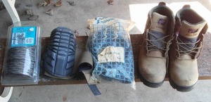 lot 780 image: Redwing Steel Toe, Safety Belt, Knee Pads, Back Support.