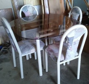 lot 793 image: Glass Dinette Set with (4) Chairs.