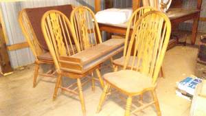 lot 859 image: Table, Chairs (6), Table Cover, Leaves