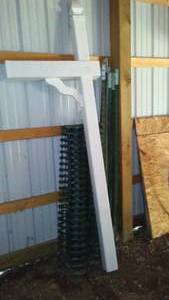 lot 871 image: T-Posts (8) and More.
