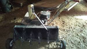 lot 876 image: Lawn Aerator, Craftsman Snowblower.